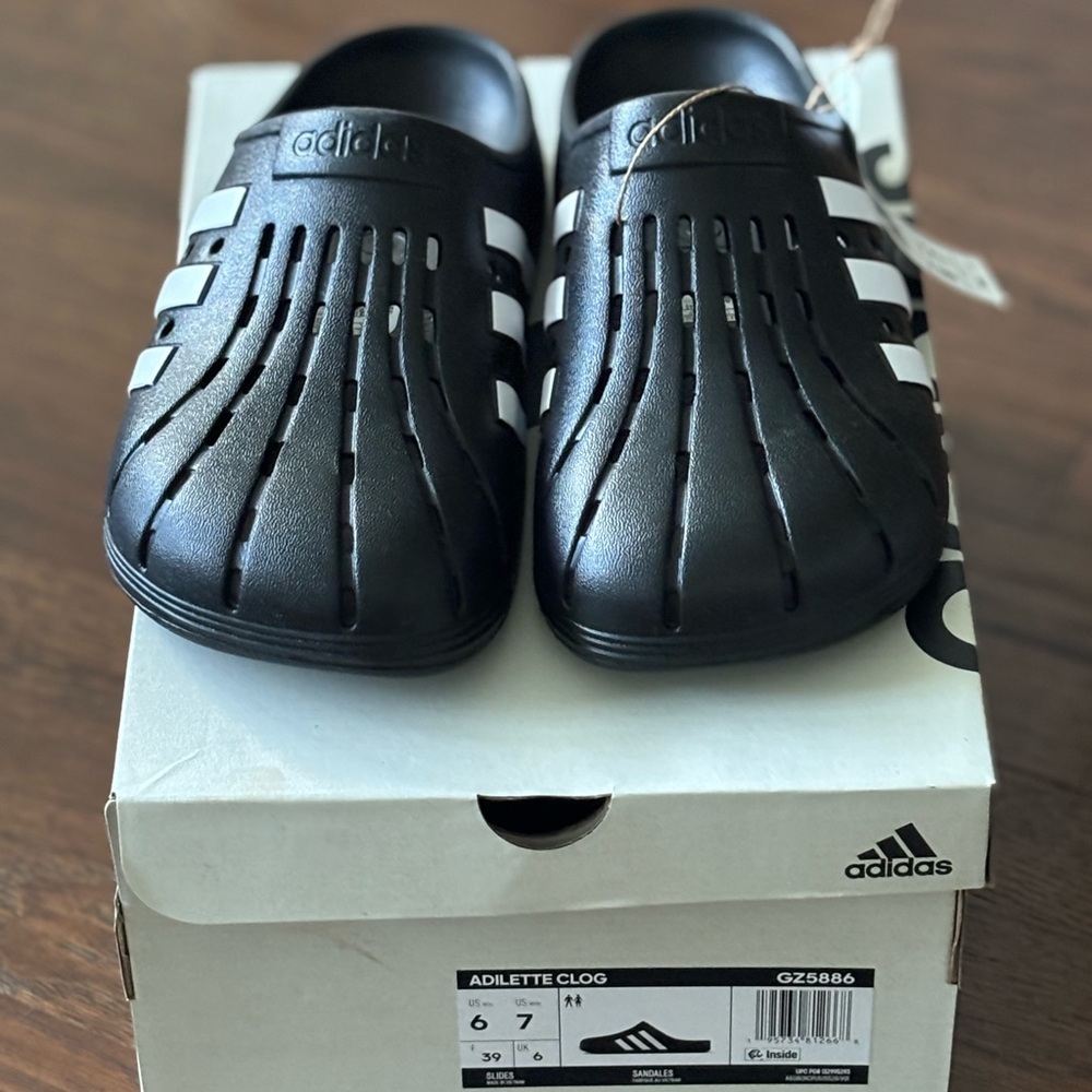 Adidas Black Mules with Ribbed Design and Ventilation